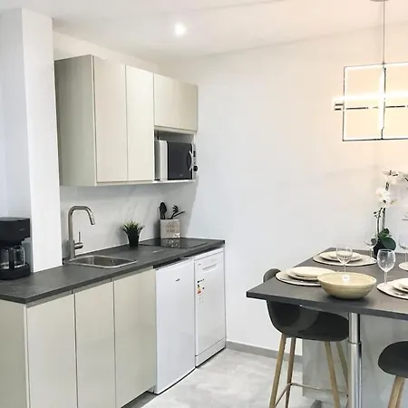 L'ecrin Standing 4 Pers Hyper Centre, Au Pied De La Plage Apartment Saint-Raphael (Var)